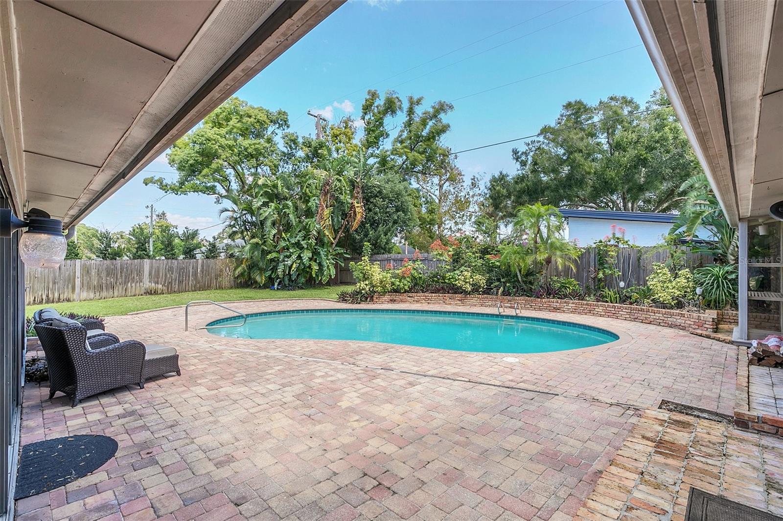 51 OAKLEIGH LANE