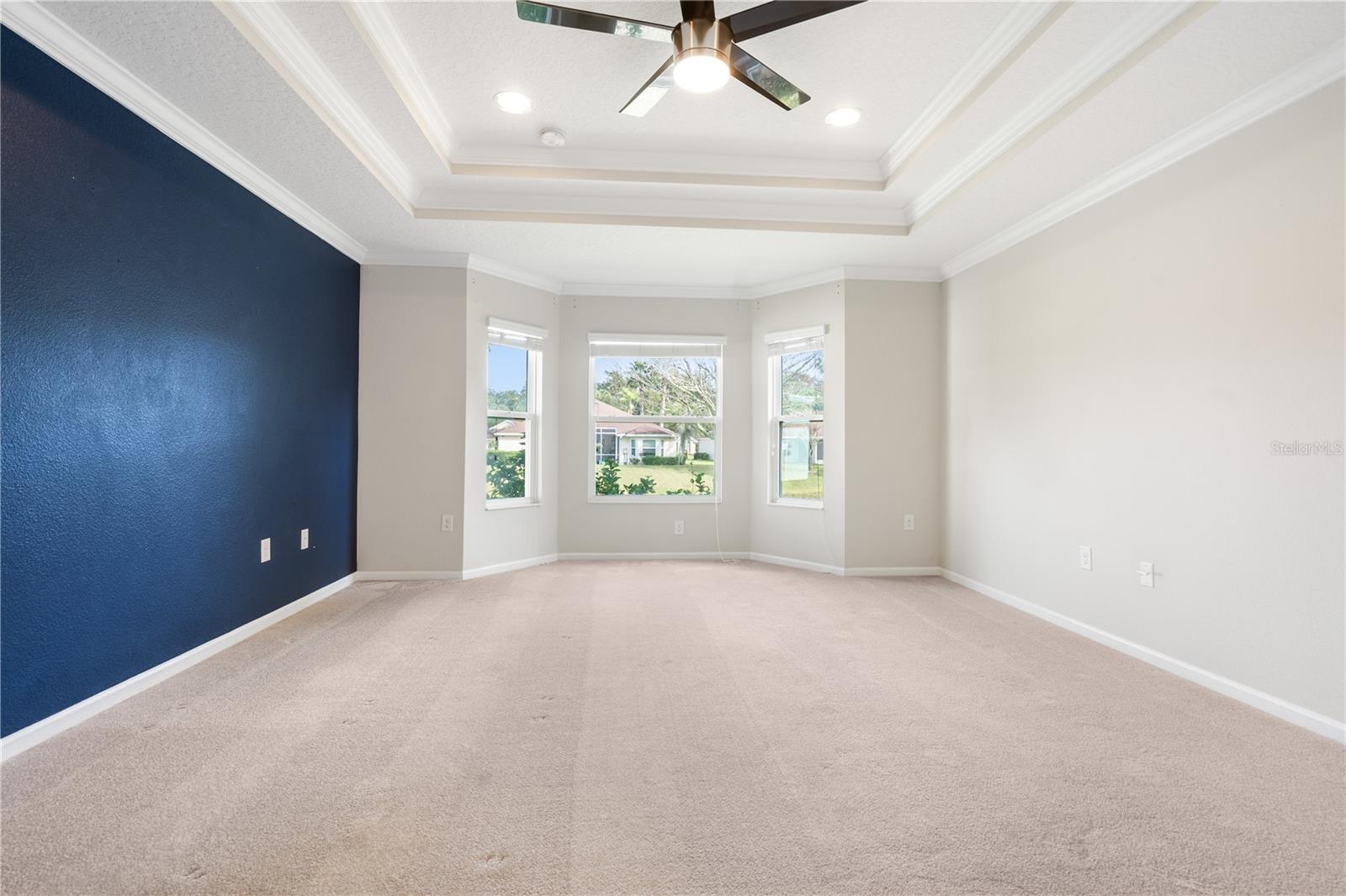 HIDDEN LAKES - Residential