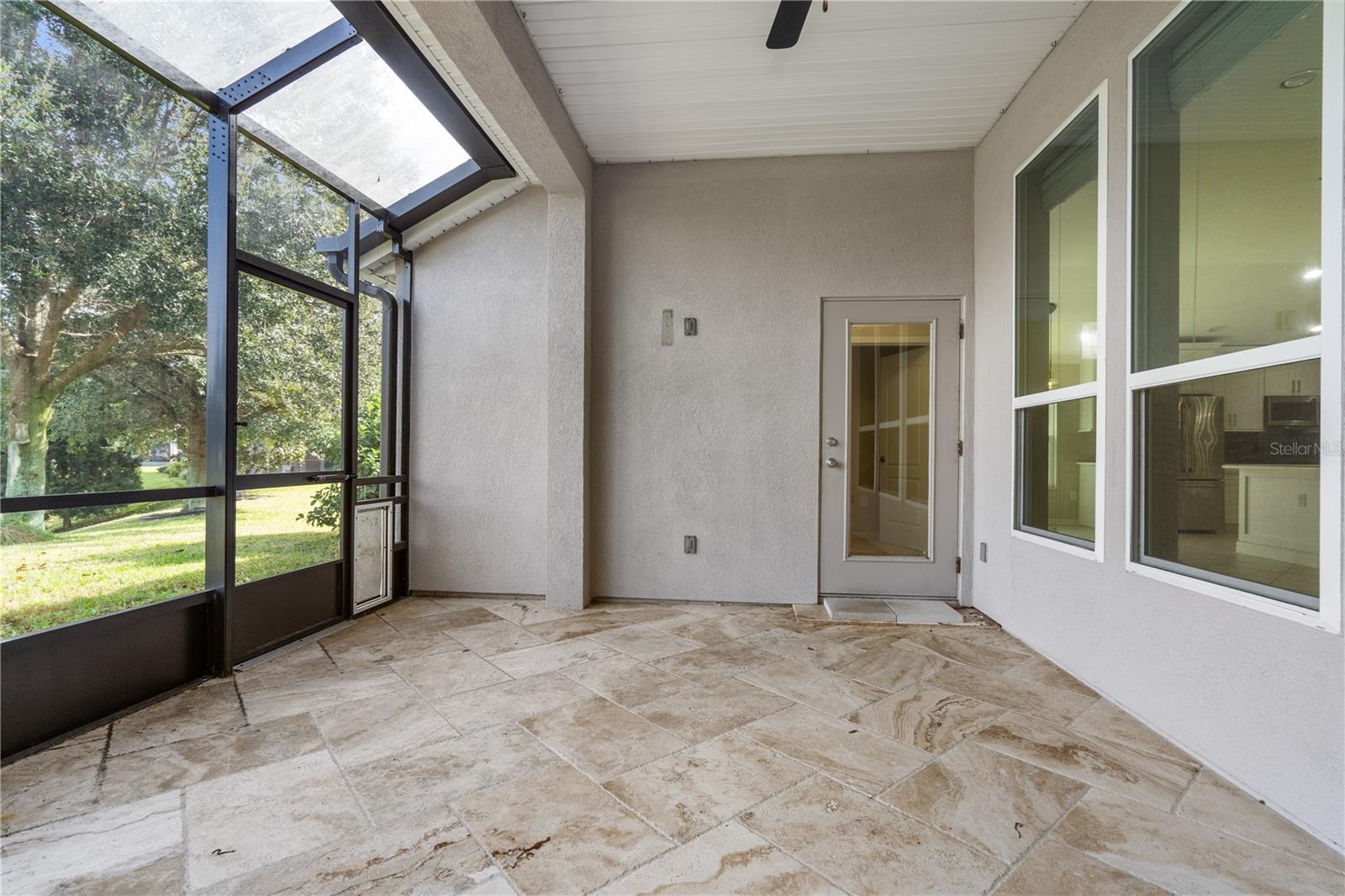 HIDDEN LAKES - Residential