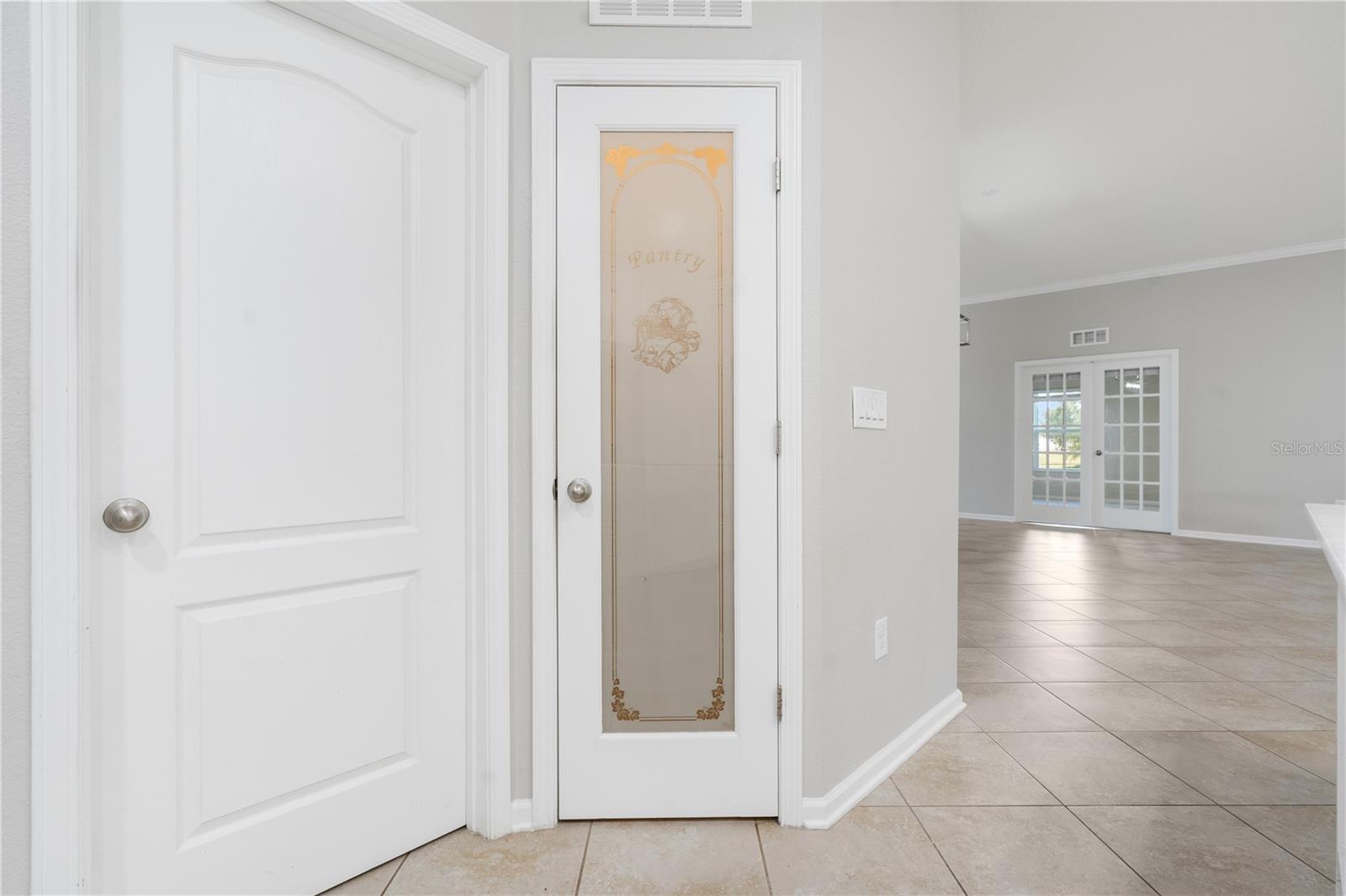 HIDDEN LAKES - Residential