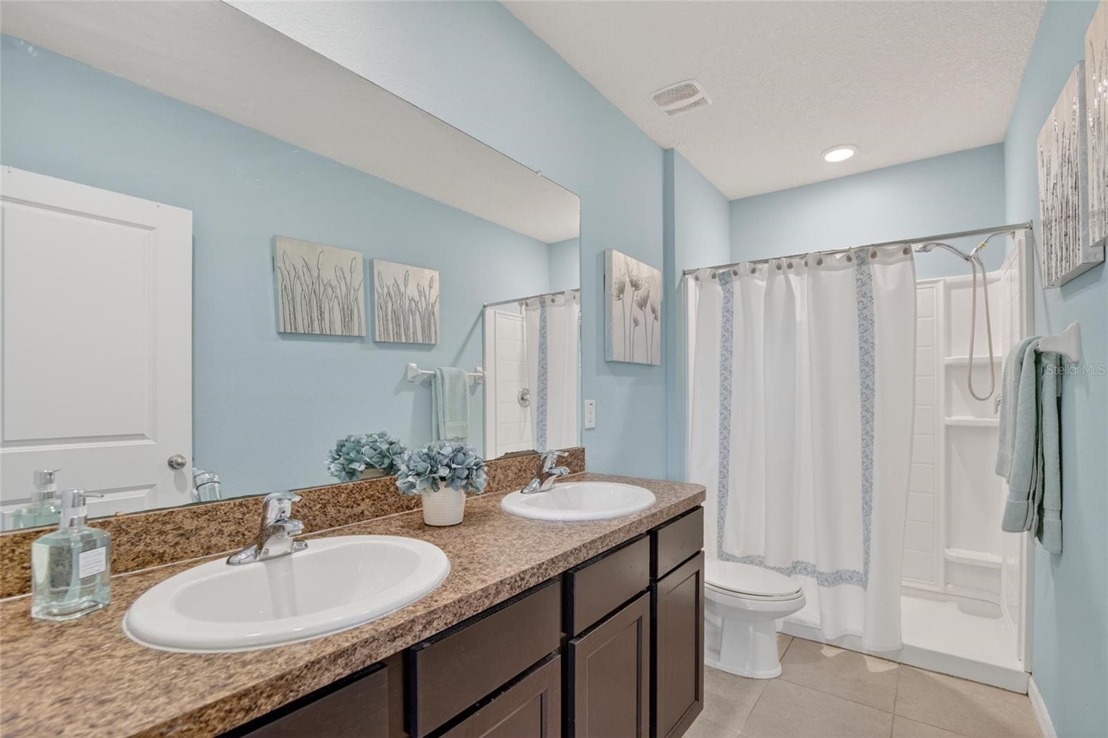 OSPREY LAKES - Residential