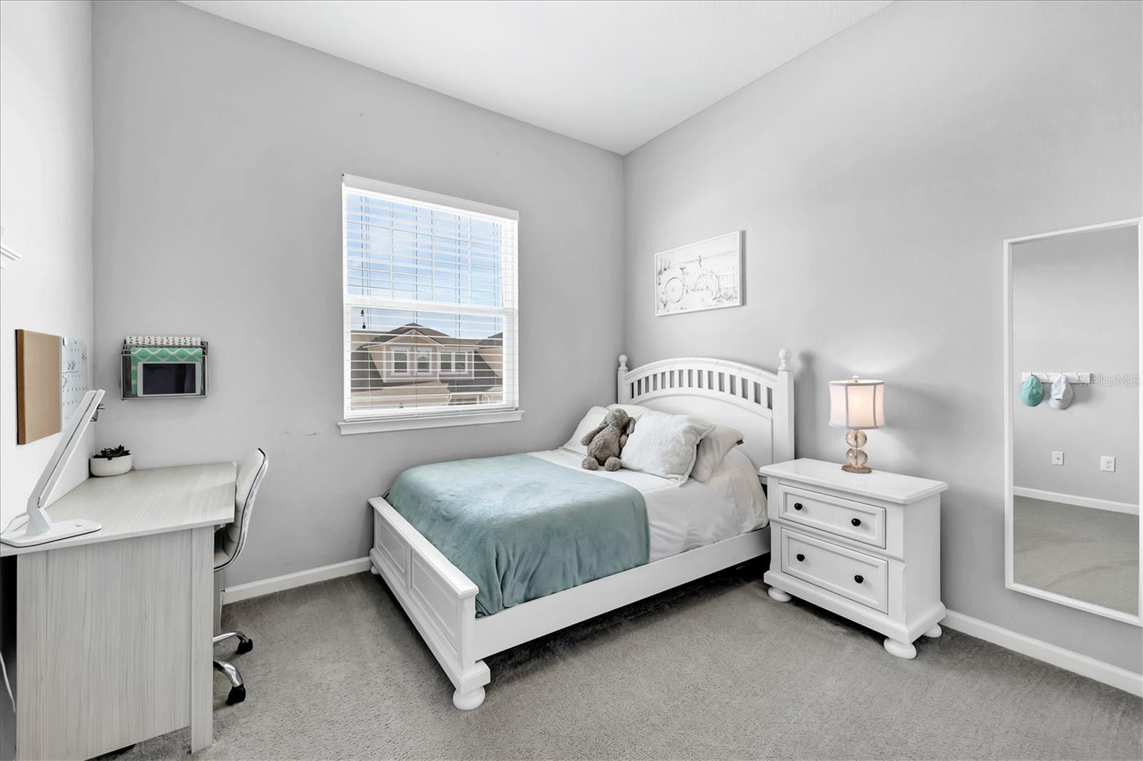 ENCLAVE/FRST LAKES - Residential