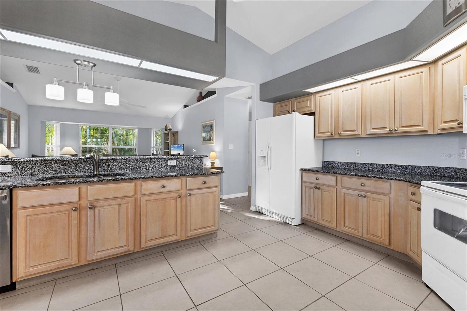 ROTONDA WEST PINE VALLEY - Residential