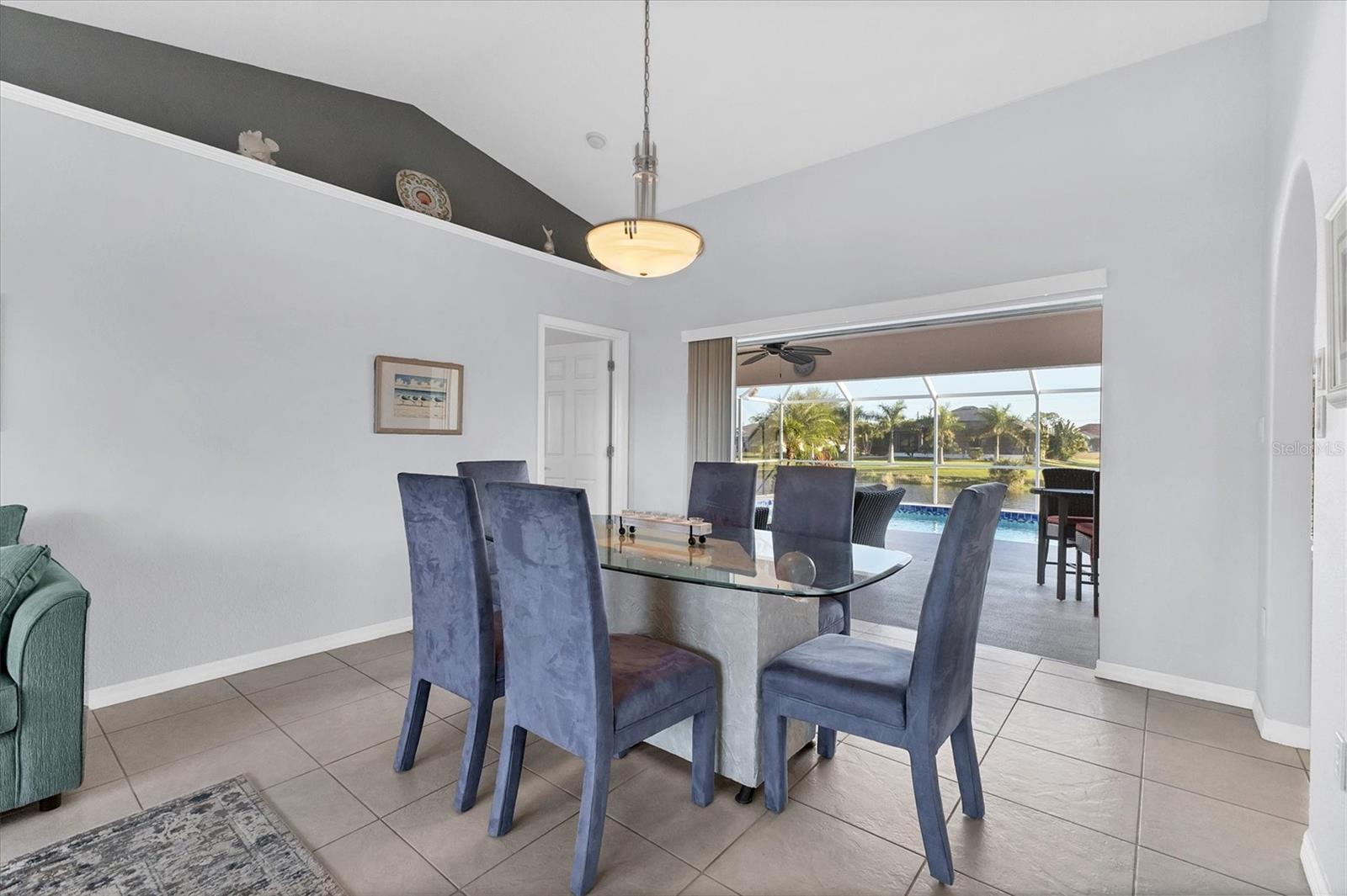 ROTONDA WEST PINE VALLEY - Residential