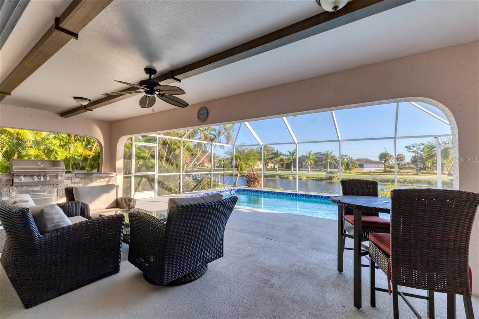 ROTONDA WEST PINE VALLEY - Residential