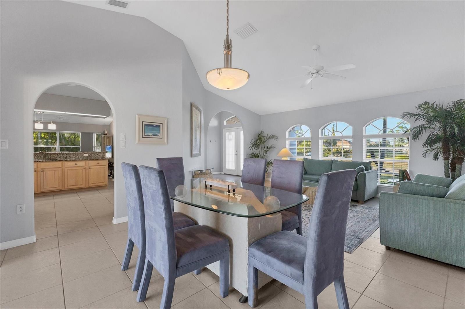 ROTONDA WEST PINE VALLEY - Residential