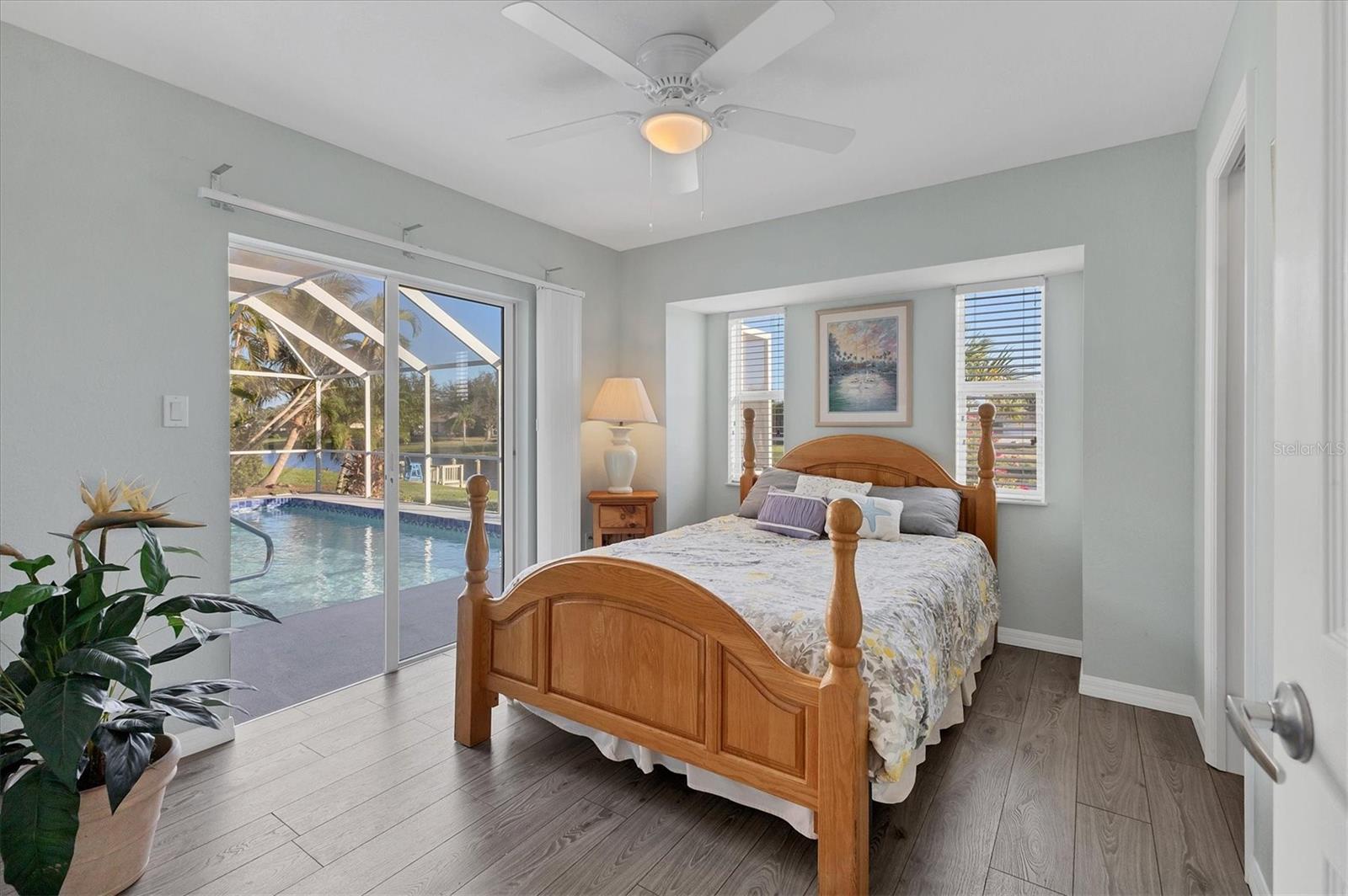 ROTONDA WEST PINE VALLEY - Residential