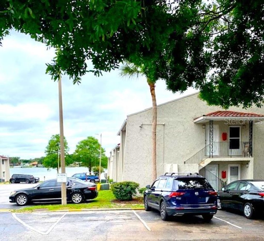 Photo of 1103 Cypress Gardens Boulevard #13, Winter Haven, FL 33884 (MLS # L4963758)