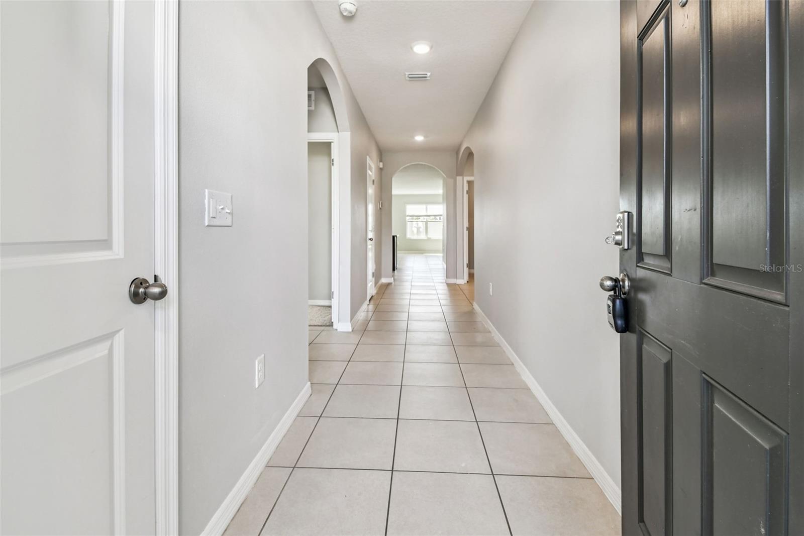 MIRADA PRCL 19-1 - Residential Lease