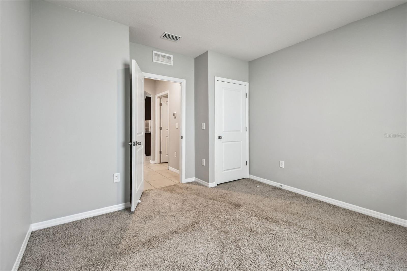 MIRADA PRCL 19-1 - Residential Lease