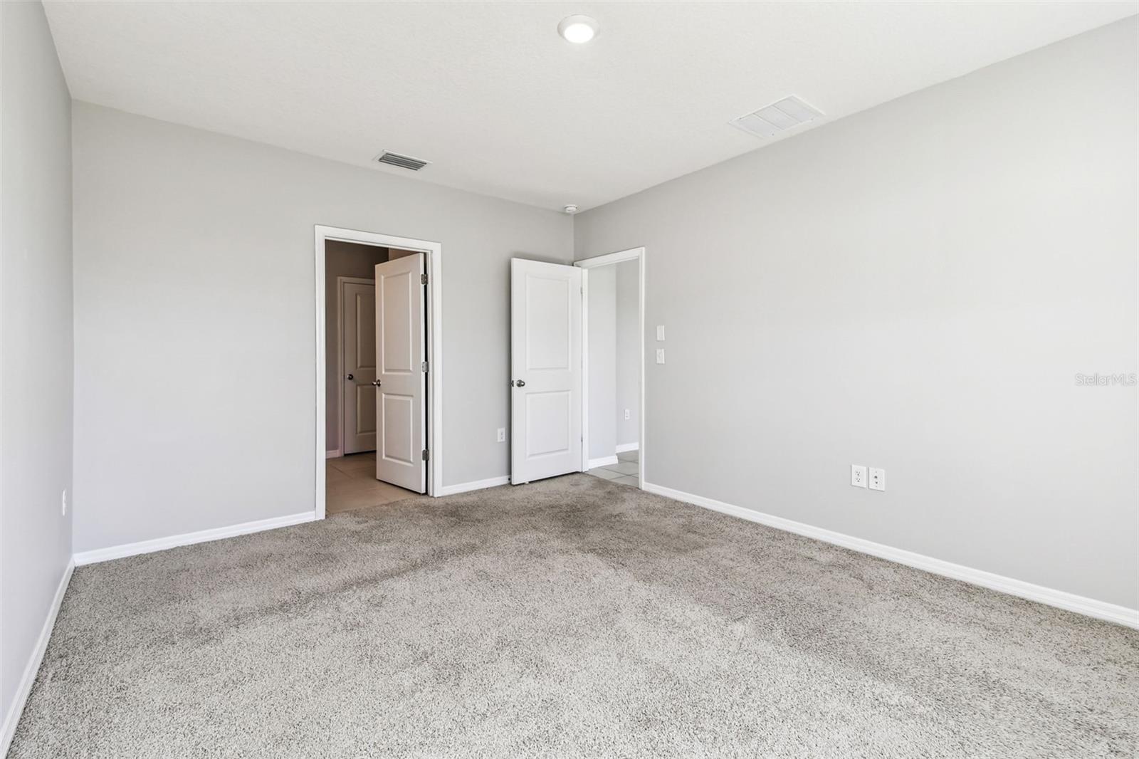 MIRADA PRCL 19-1 - Residential Lease