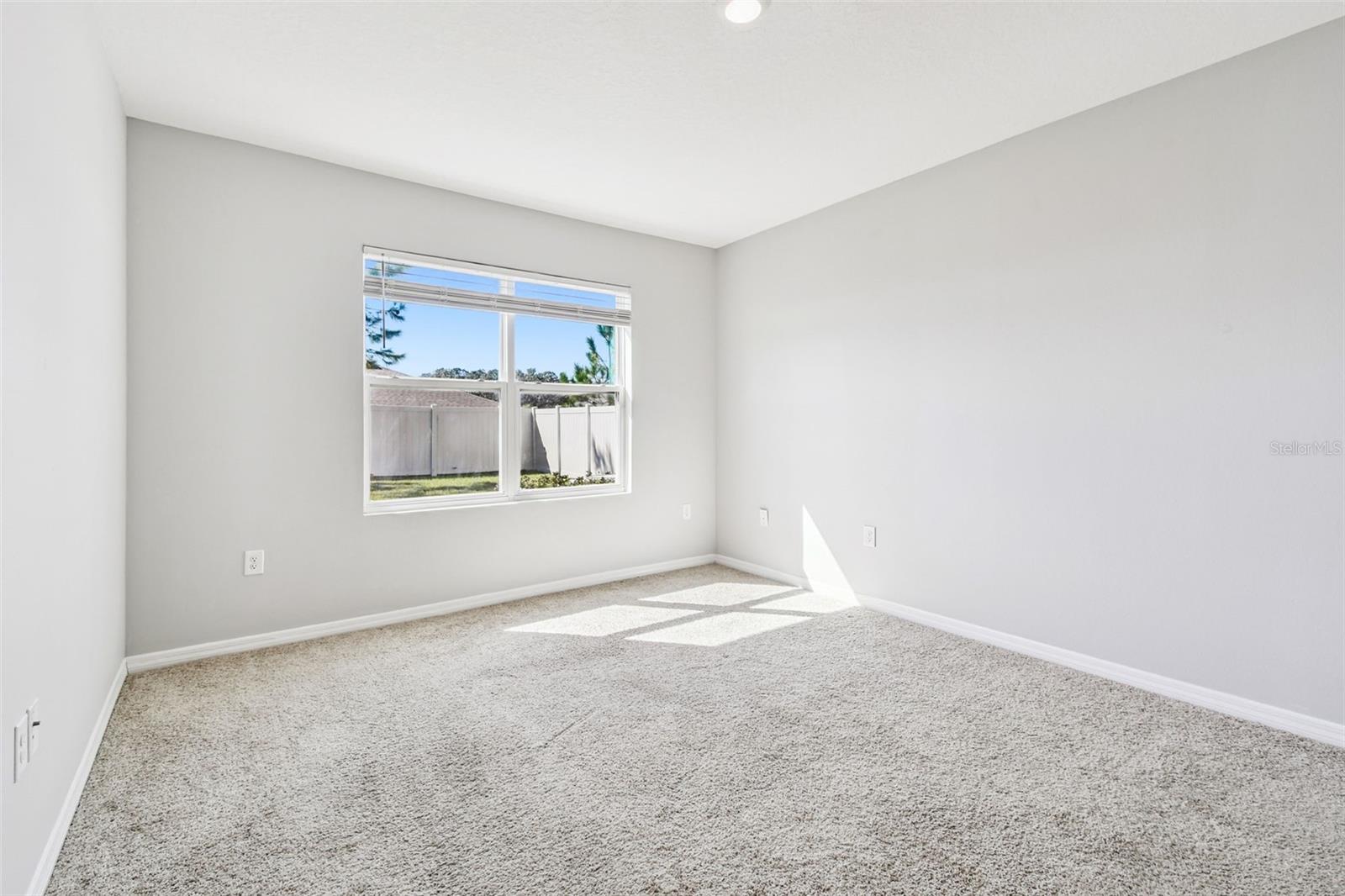 MIRADA PRCL 19-1 - Residential Lease