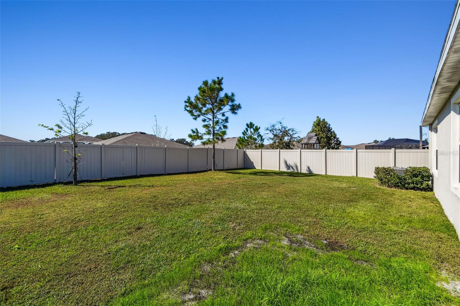 MIRADA PRCL 19-1 - Residential Lease