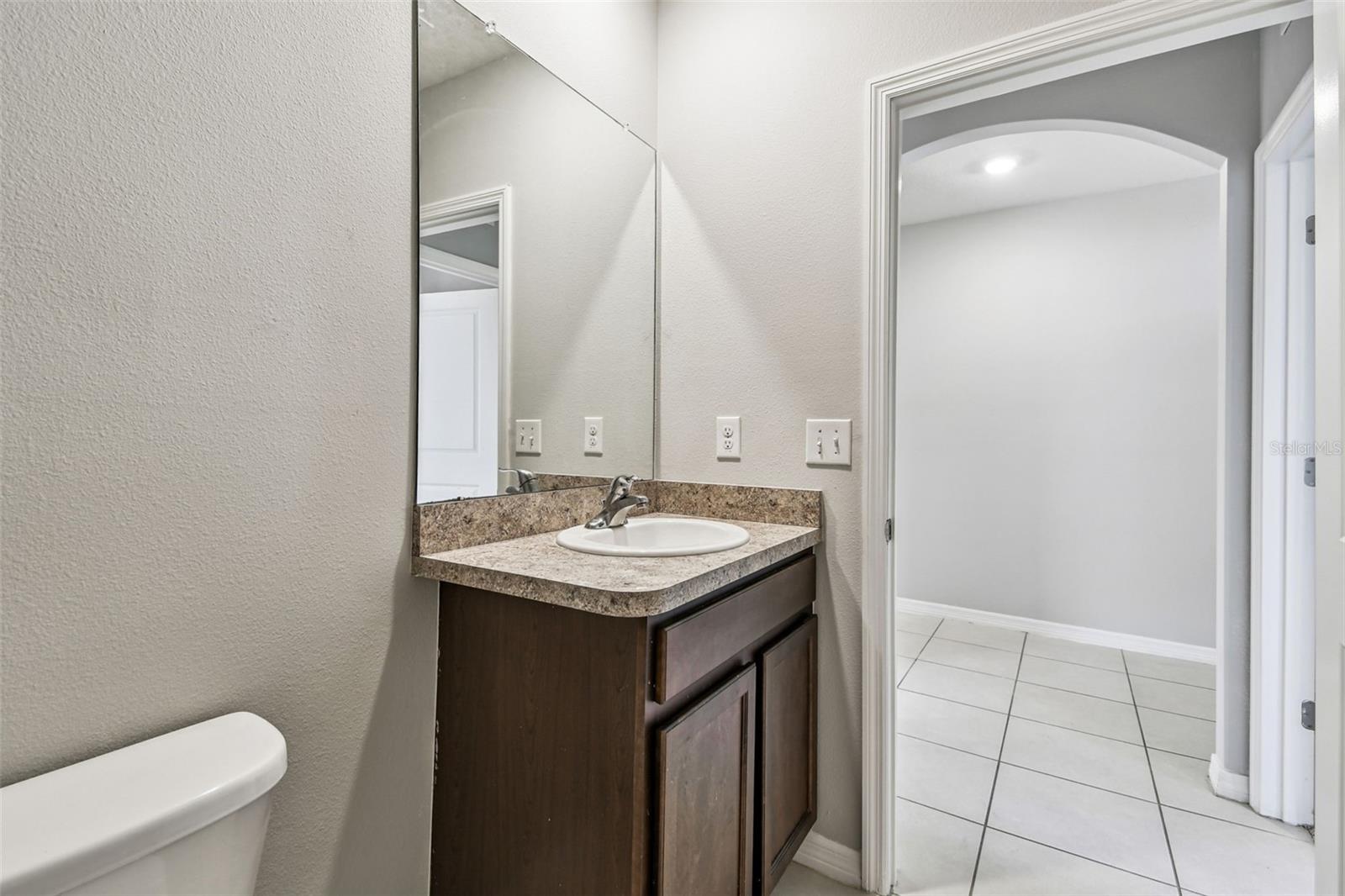 MIRADA PRCL 19-1 - Residential Lease