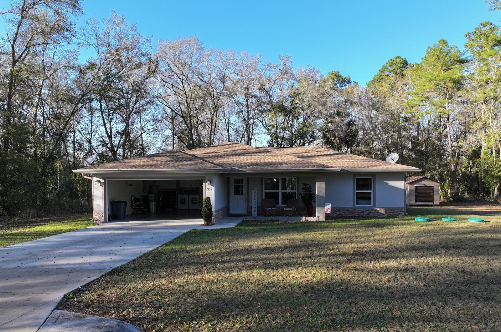 SILVER SPGS SHORES UN 50 - Residential