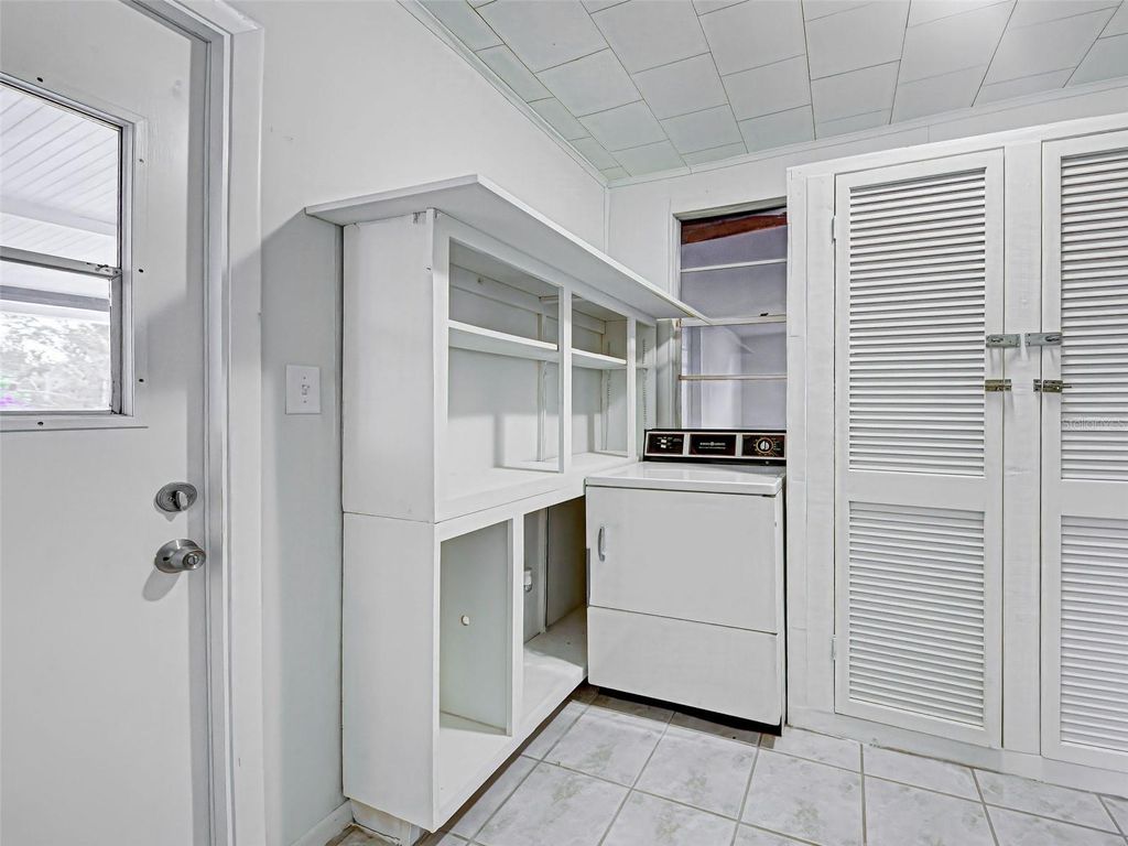 listing image 50