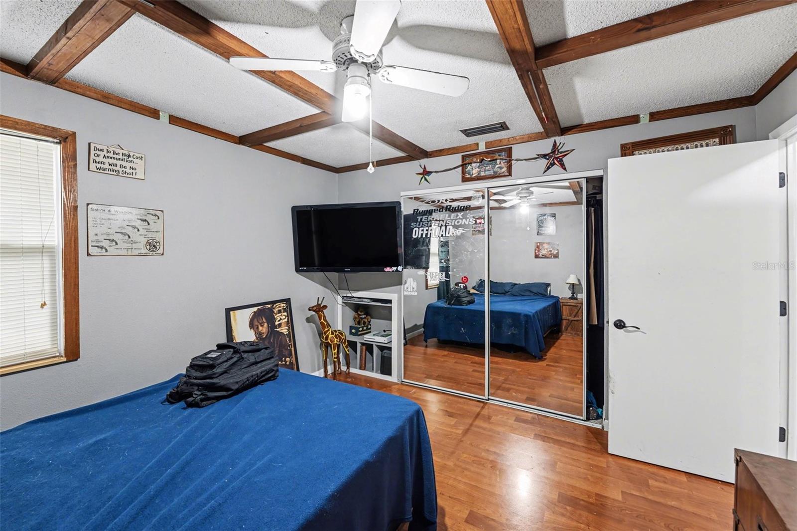 PINE LAKE - Residential