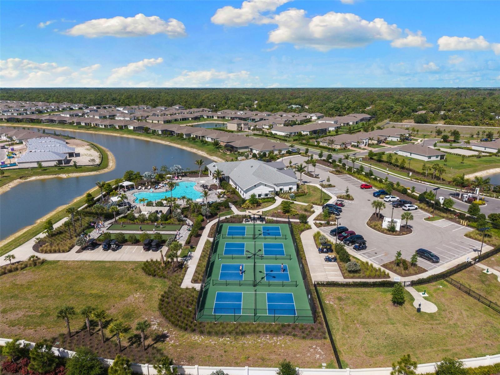 MURDOCK VILLAGE - Residential