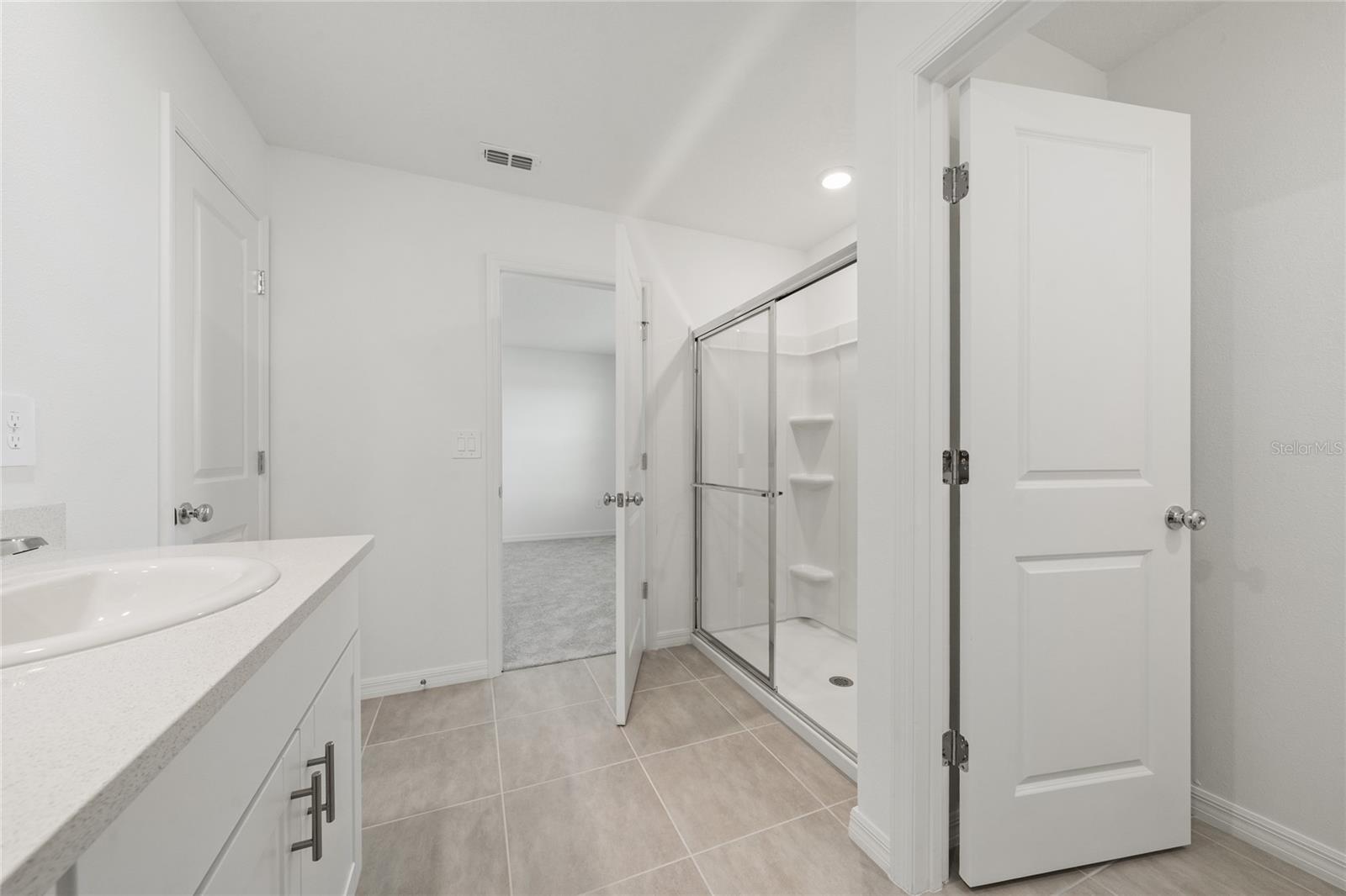 WESTVIEW POD B NEIGHBORHOOD 2A & 2B PH 1 - Residential Lease