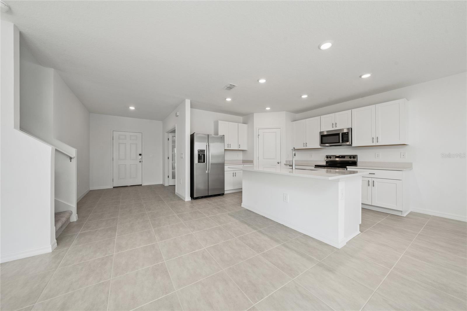 WESTVIEW POD B NEIGHBORHOOD 2A & 2B PH 1 - Residential Lease