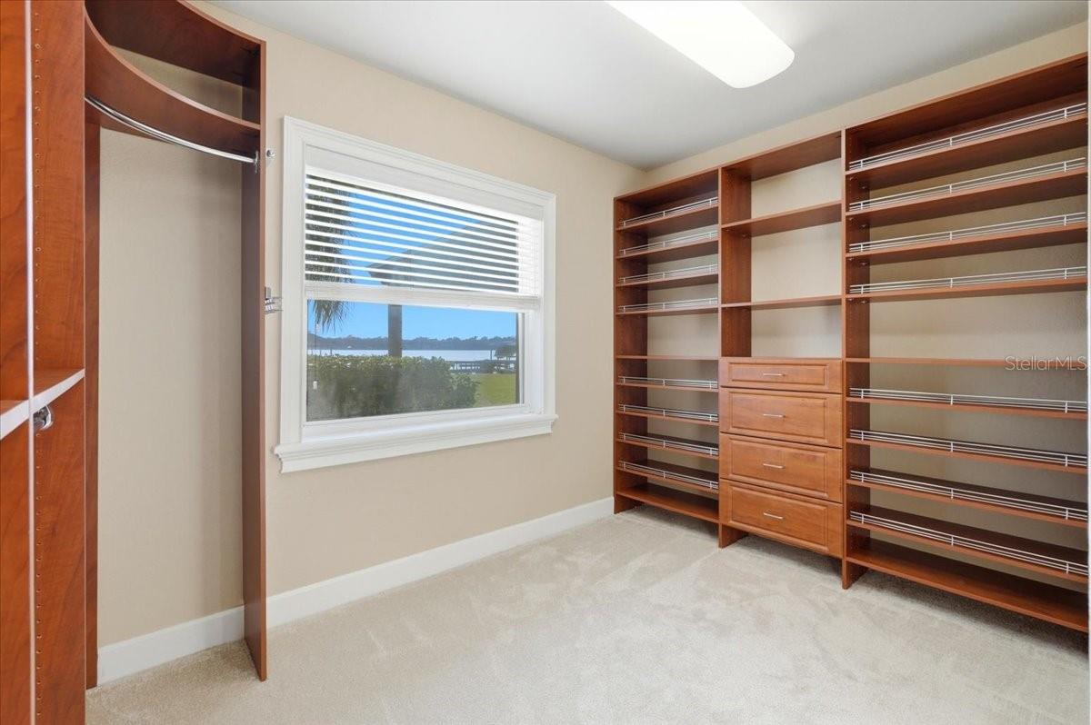 GIBSON PARK - Residential