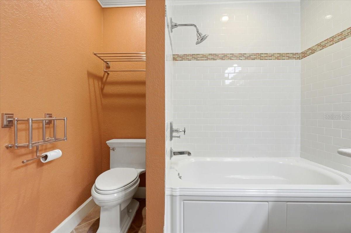 GIBSON PARK - Residential