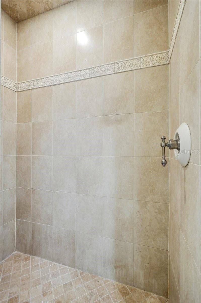 GIBSON PARK - Residential