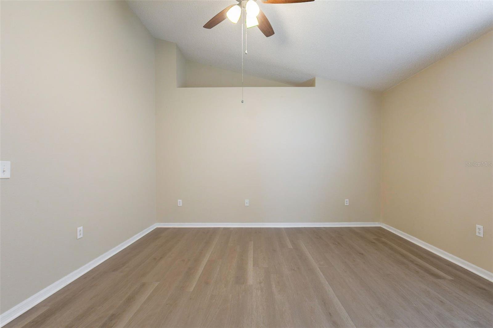 KINGS LAKE PH 3 - Residential