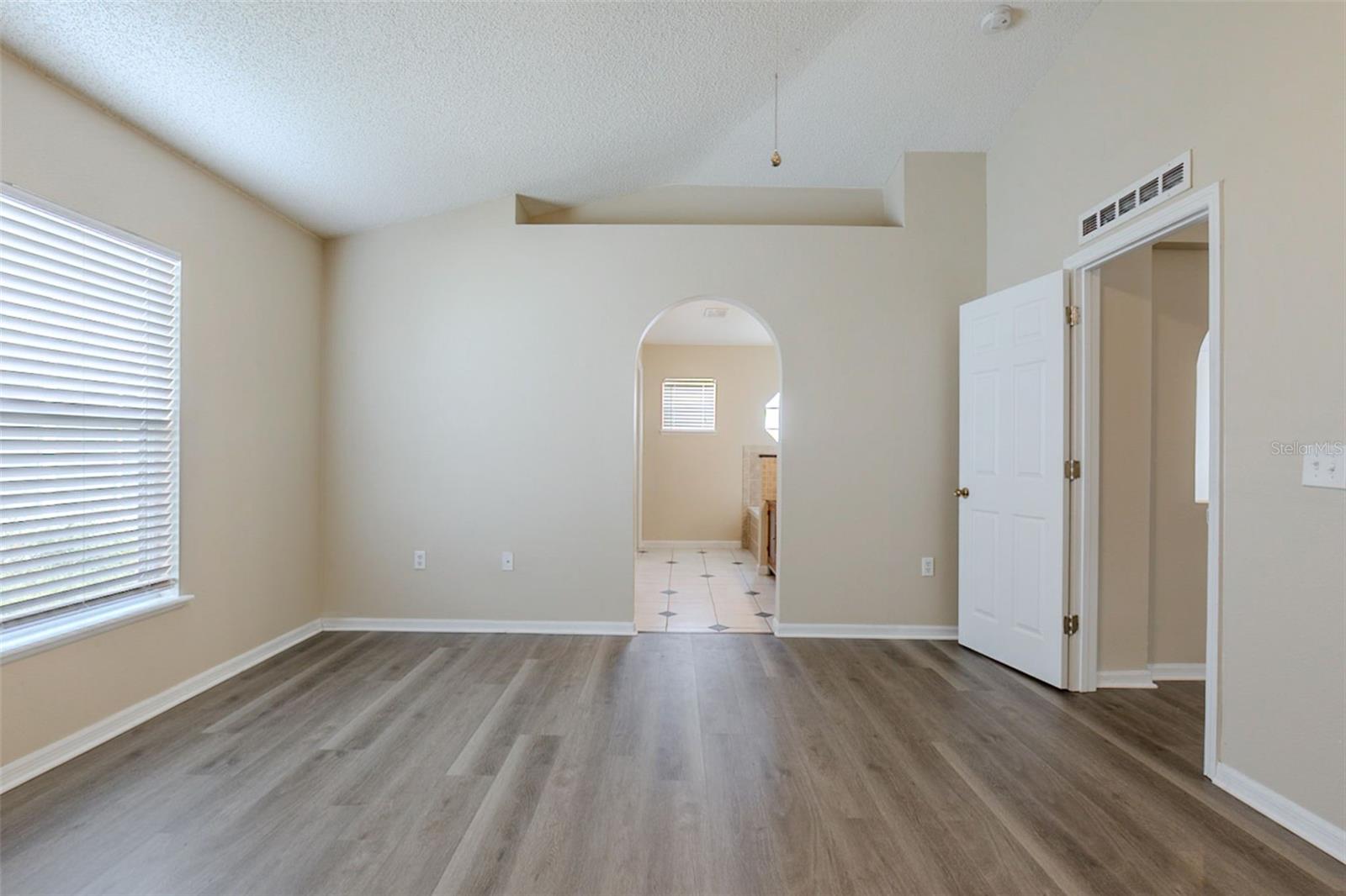 KINGS LAKE PH 3 - Residential