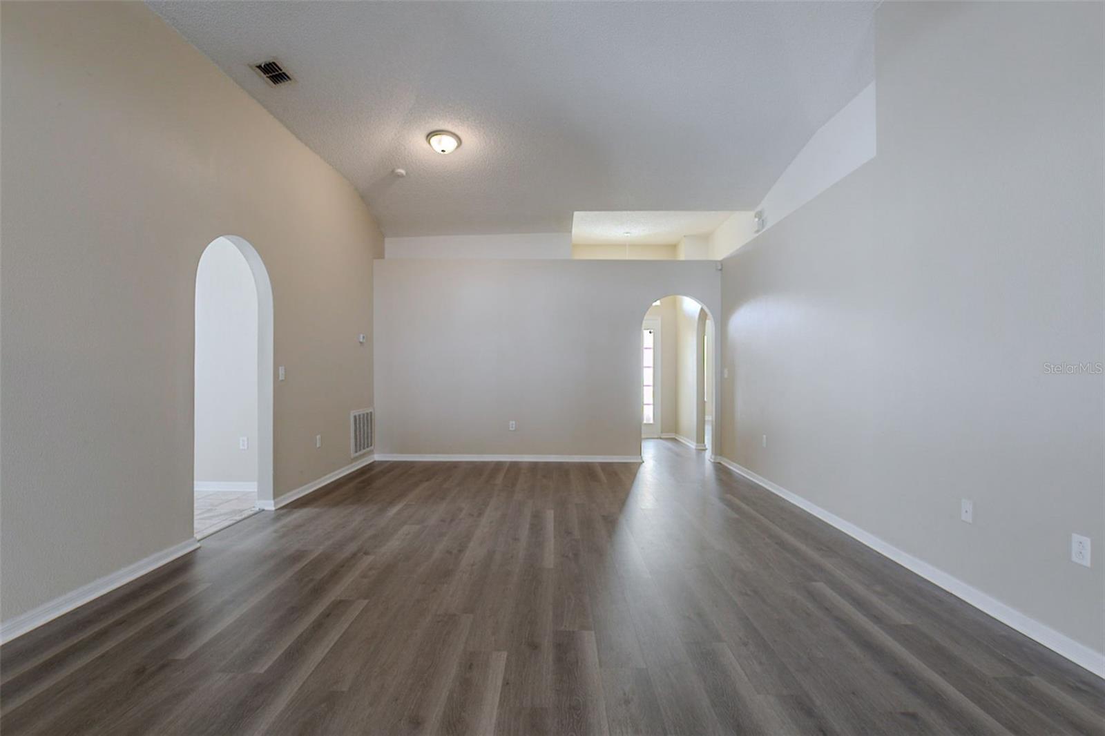 KINGS LAKE PH 3 - Residential