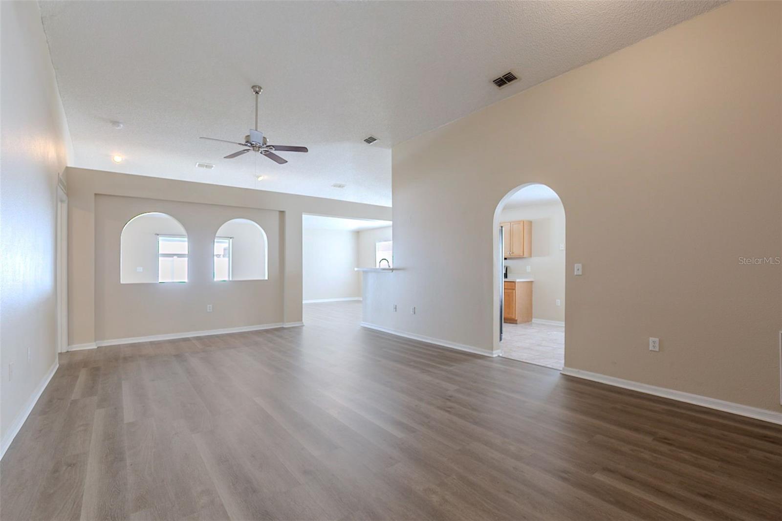 KINGS LAKE PH 3 - Residential