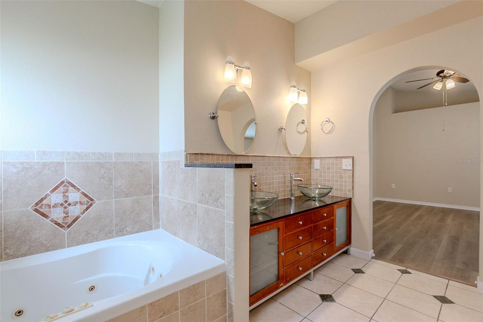 KINGS LAKE PH 3 - Residential