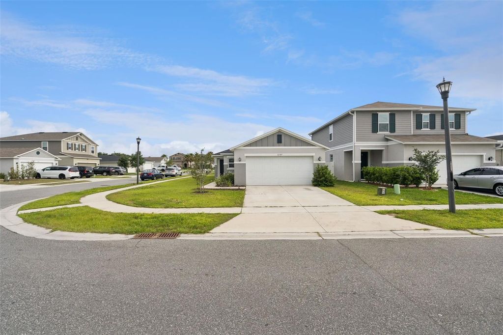 Photo of 1247 Papaya Circle, Davenport, FL 33897 (MLS # O6403216)