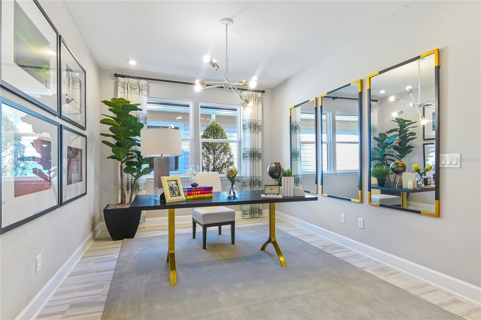 230 THORNBERRY WAY