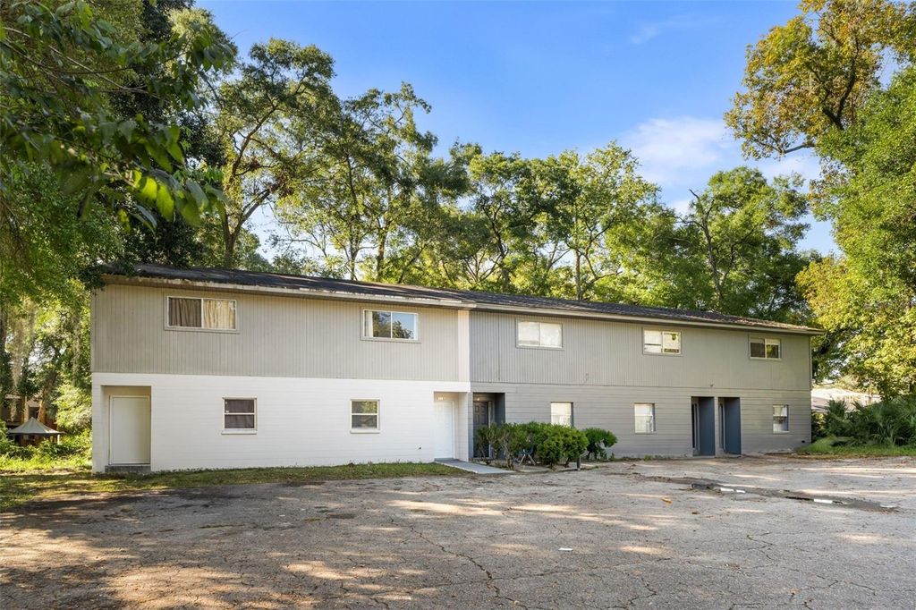 Photo of 6115 SW 12th Place #13 D, Gainesville, FL 32607 (MLS # GC534763)