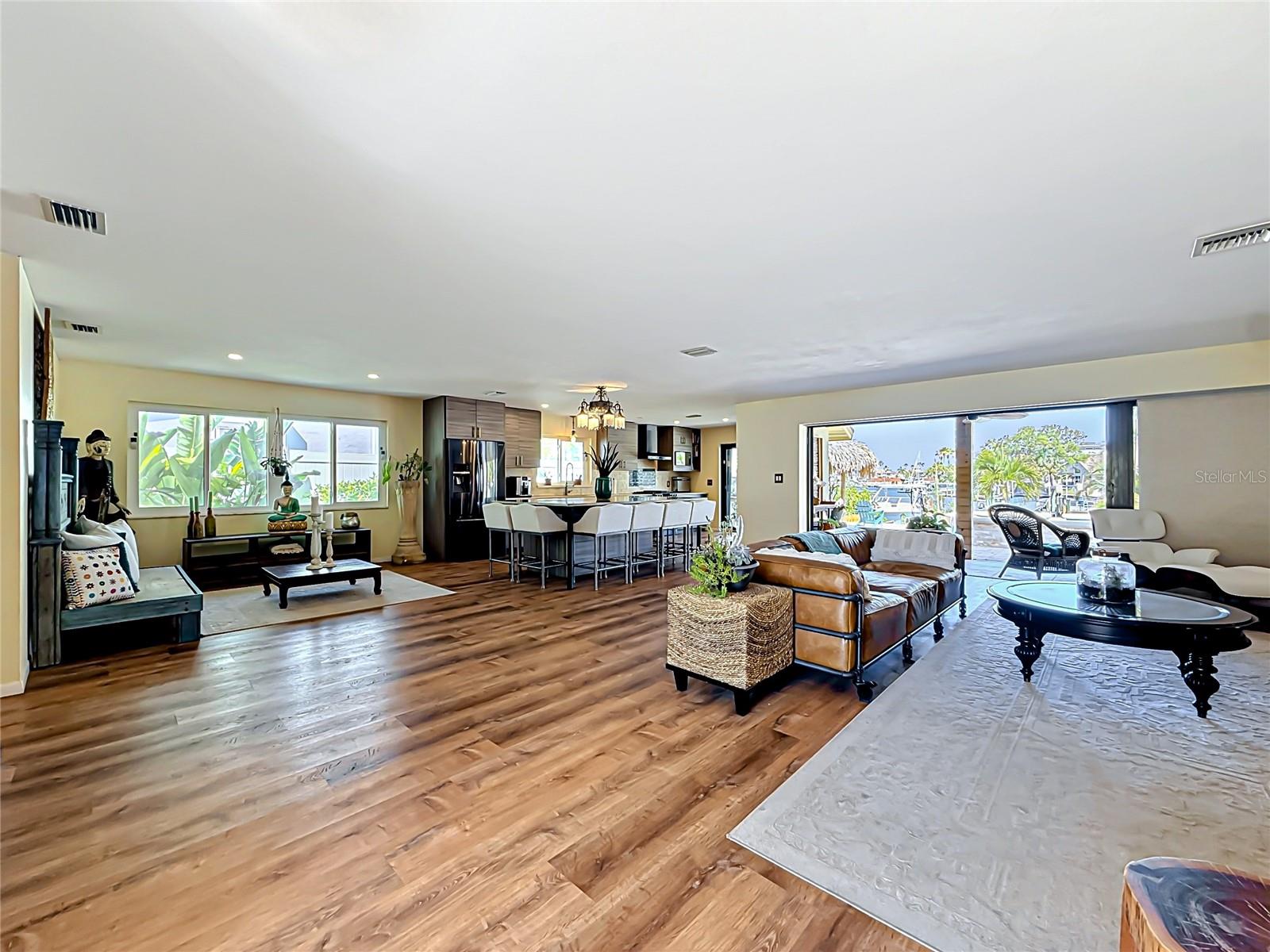 VINA-DEL-MAR SEC 1 - Residential