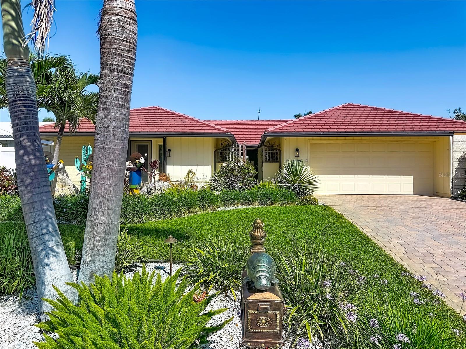 VINA-DEL-MAR SEC 1 - Residential