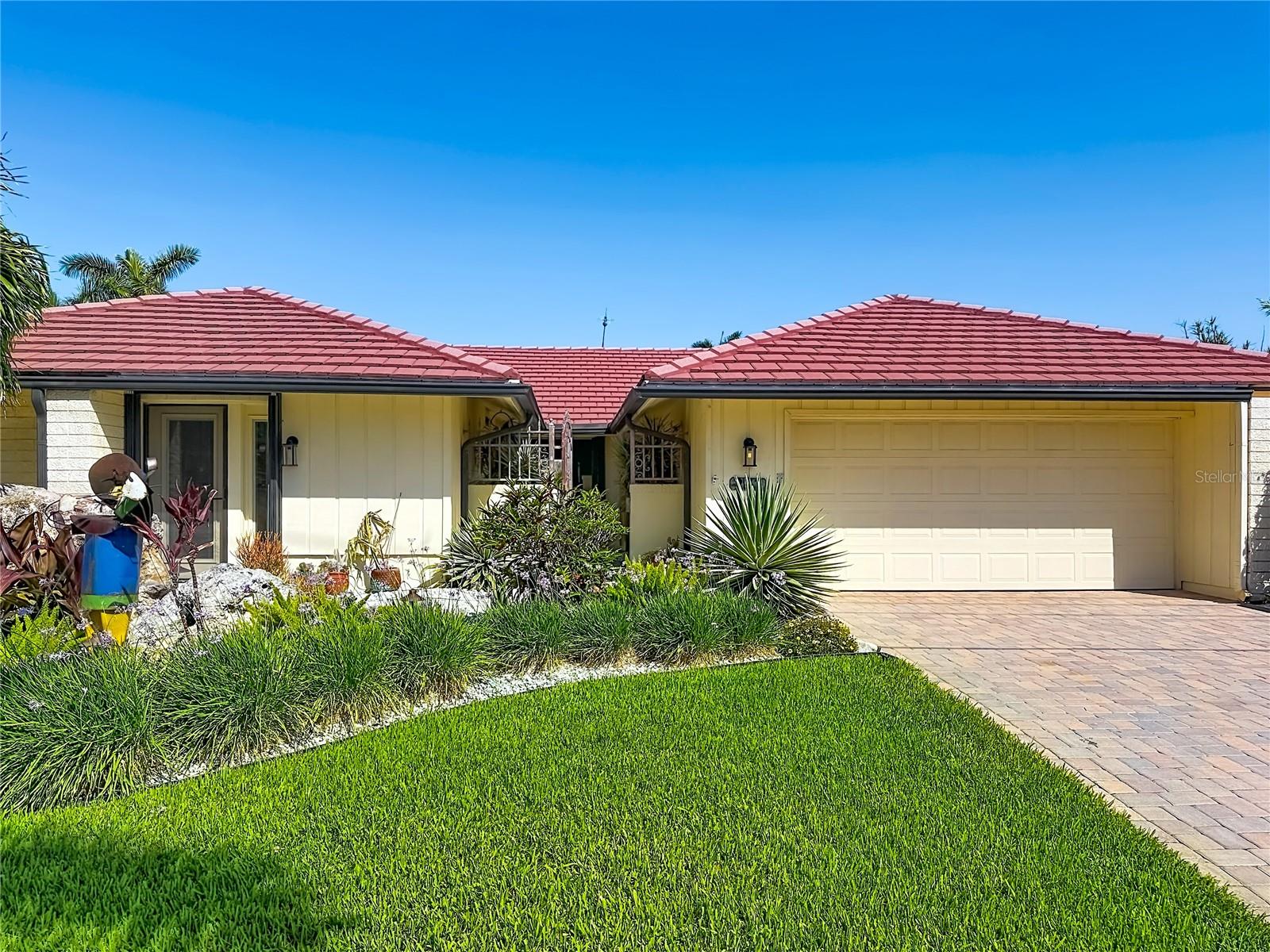 VINA-DEL-MAR SEC 1 - Residential