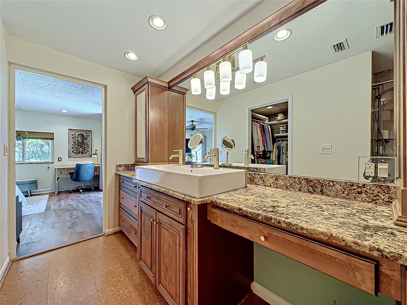 VINA-DEL-MAR SEC 1 - Residential
