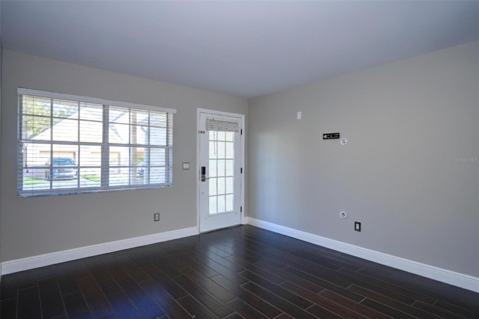 PINE GROVE CONDO AT BLOO - Residential