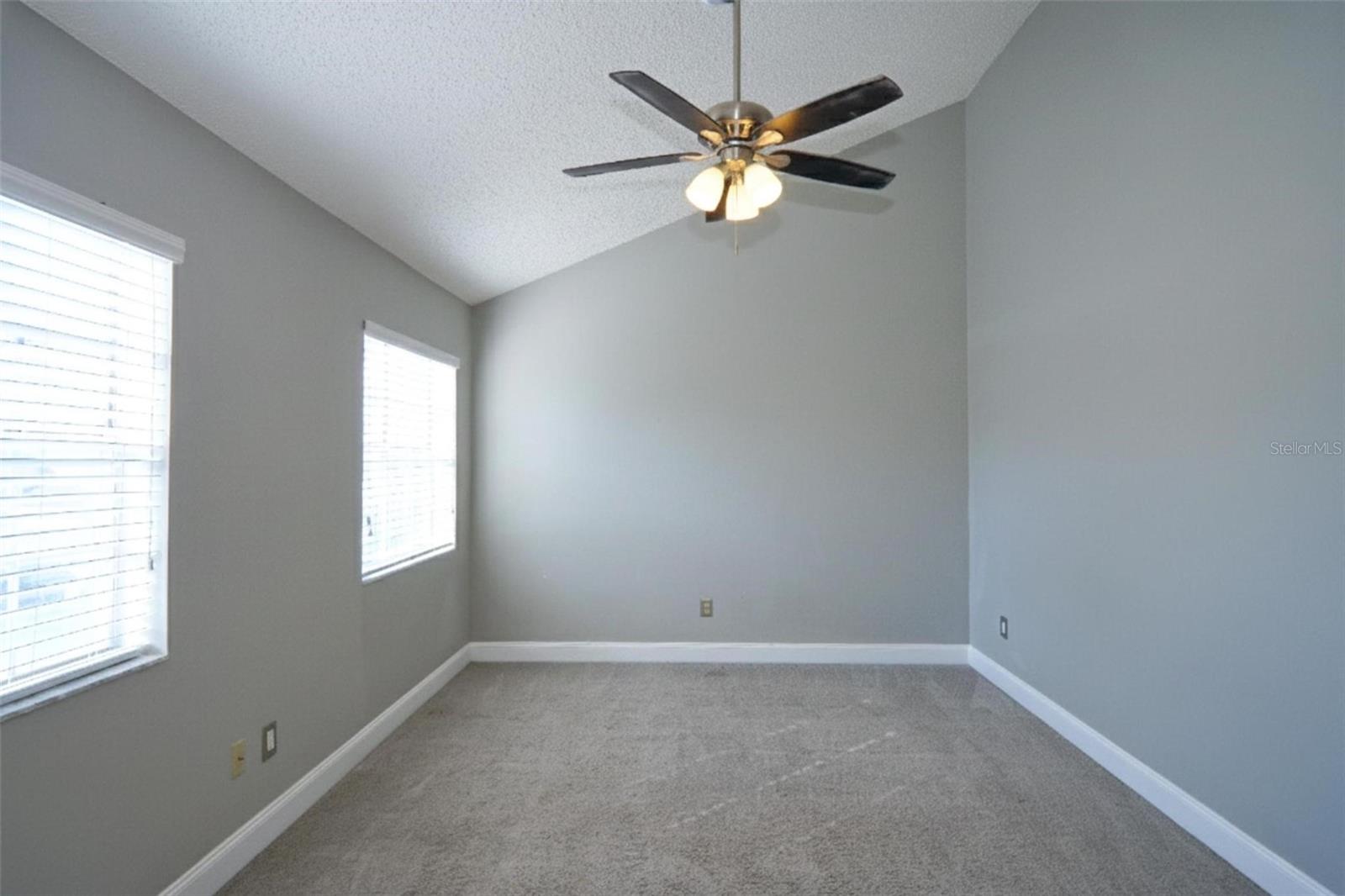 PINE GROVE CONDO AT BLOO - Residential