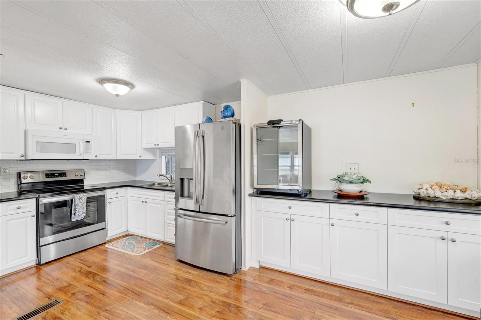 GOLDEN GATE MOBILE HOME PARK UNREC - Residential