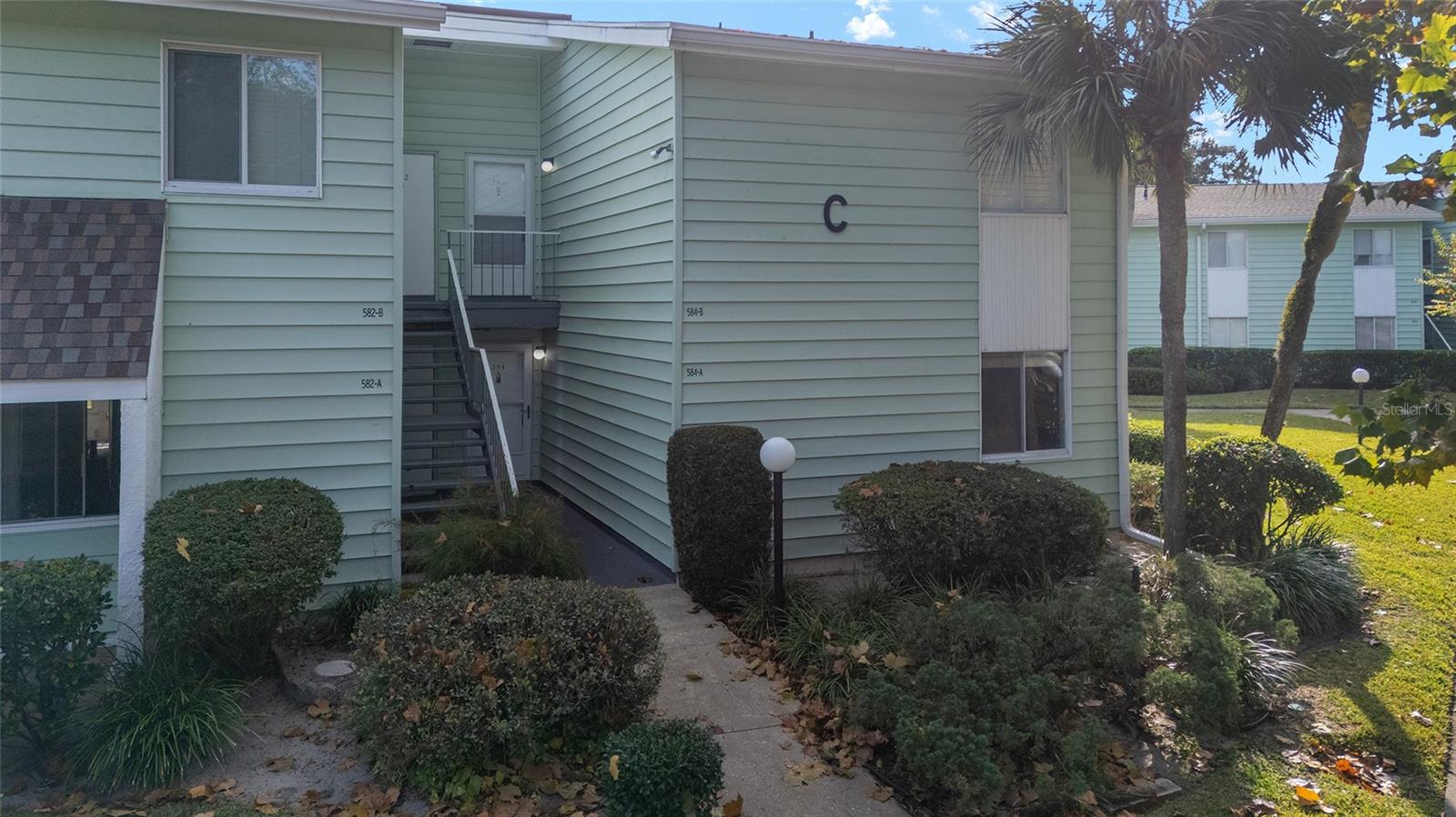 LIVE OAK VILLAGE CONDO - Residential