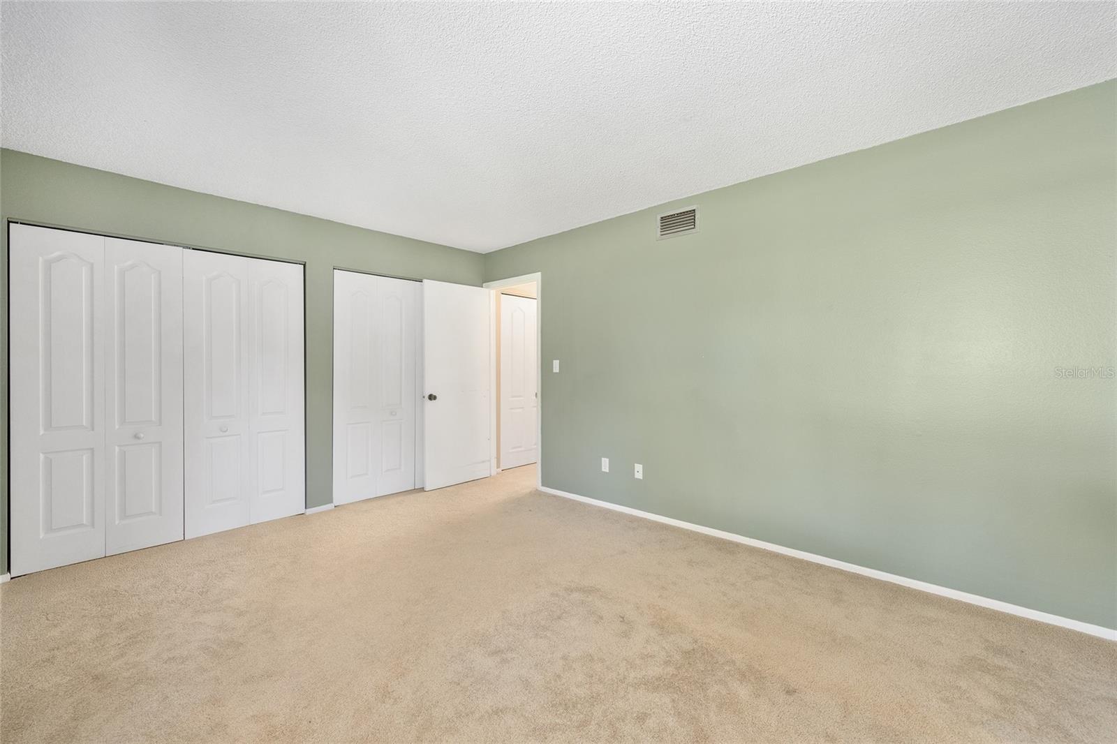 LIVE OAK VILLAGE CONDO - Residential