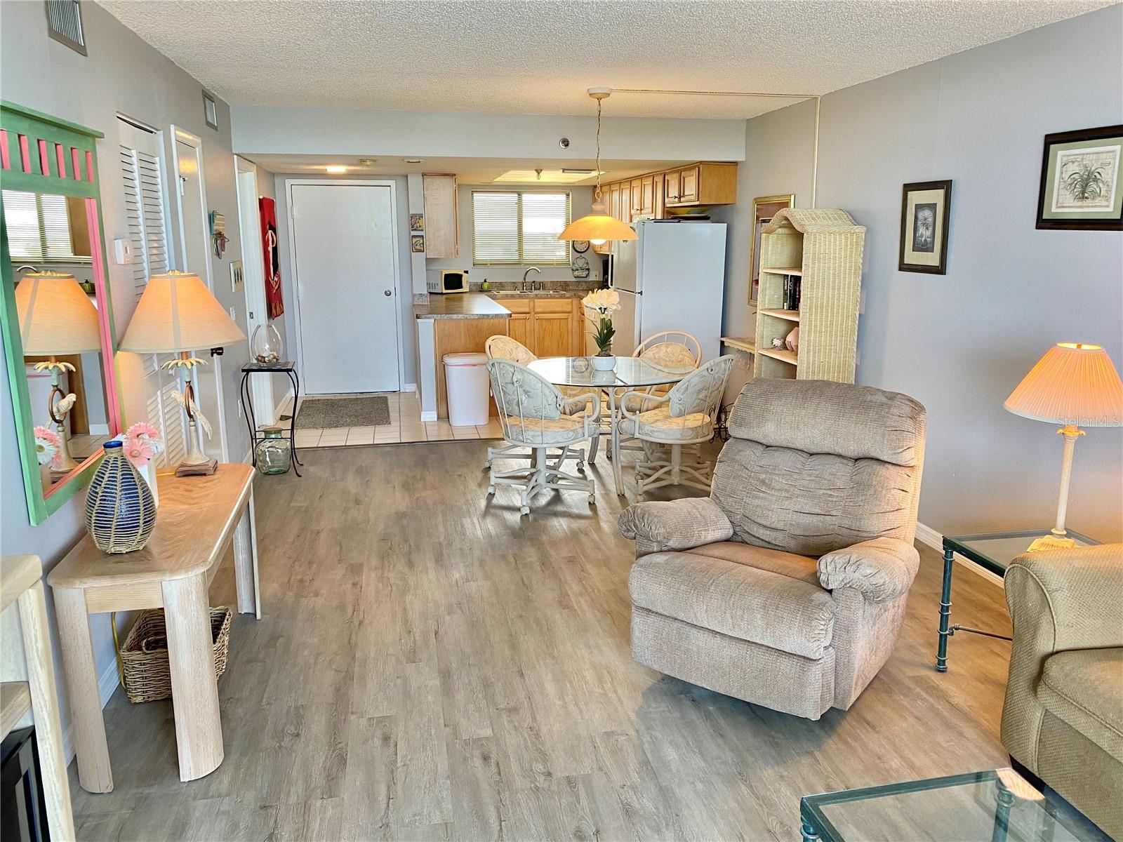 GULF ISLAND BEACH TENNIS - Residential Lease