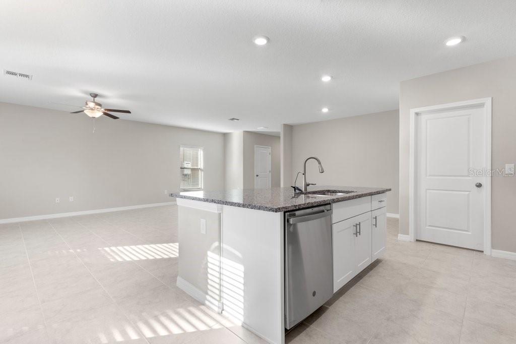 LEISEY SUB - Residential Lease