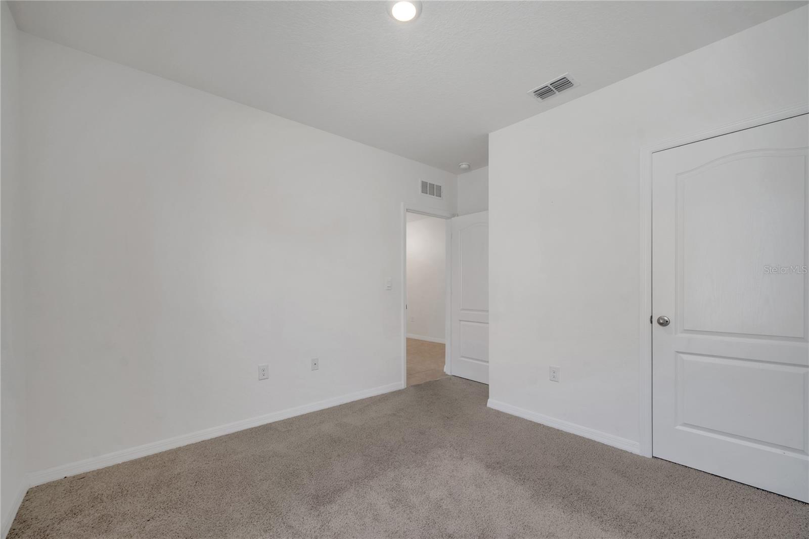 SUNCREST - Residential Lease