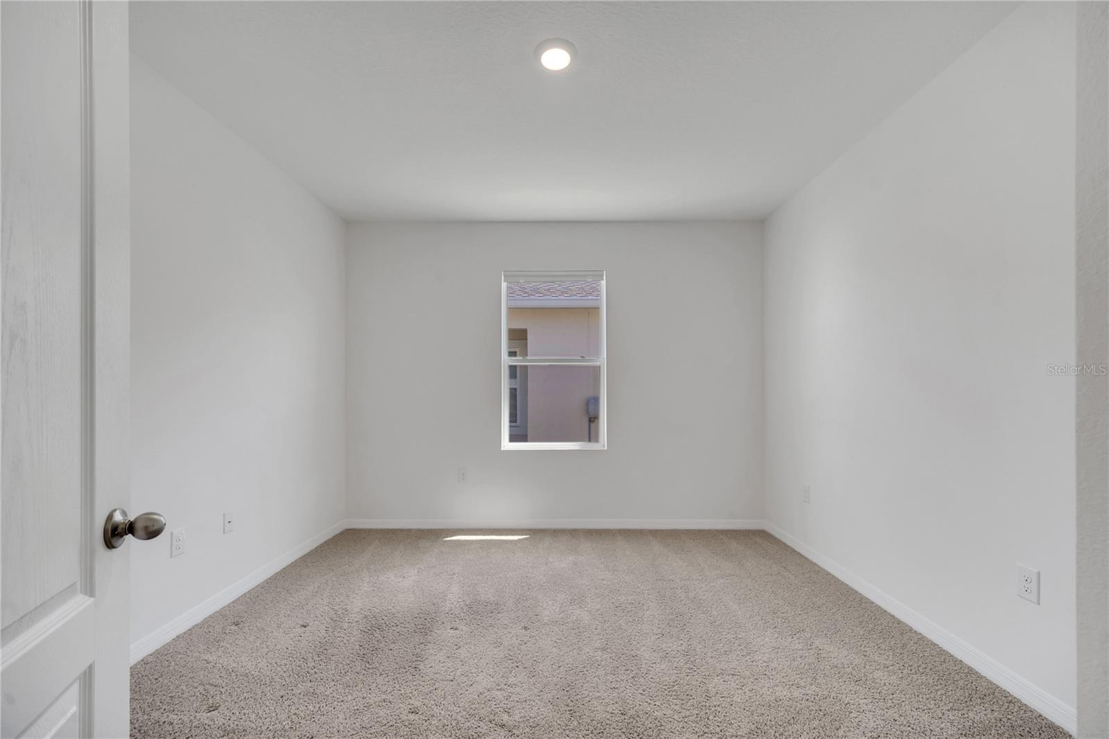 SUNCREST - Residential Lease