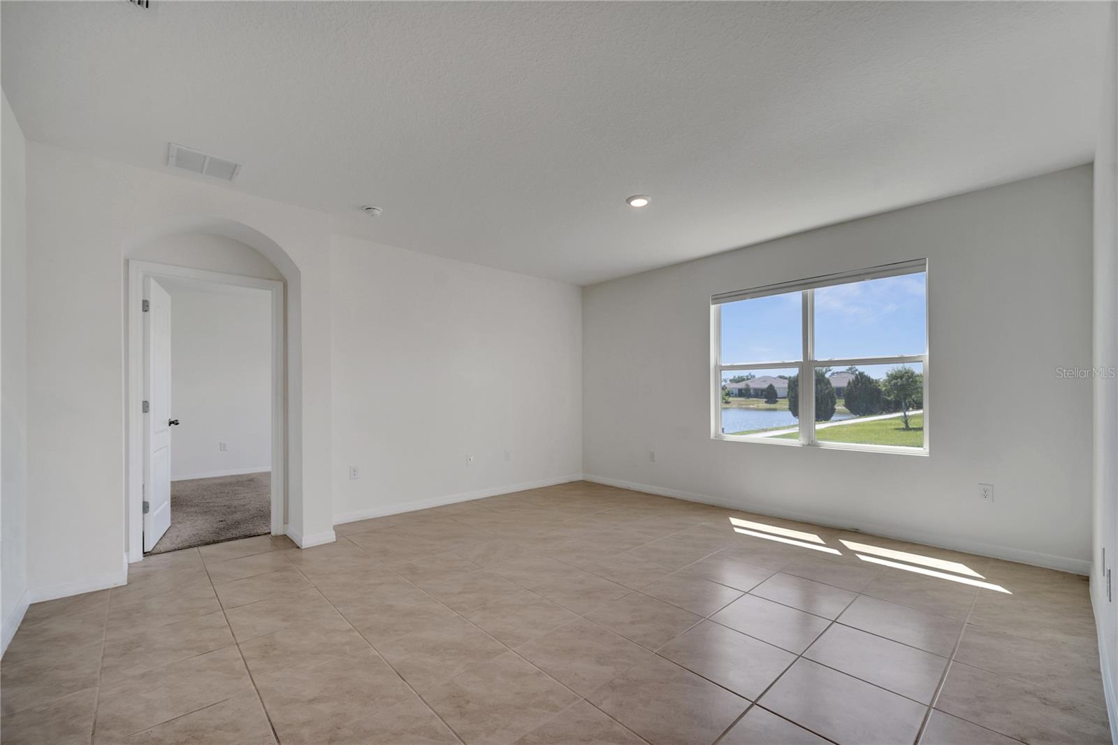 SUNCREST - Residential Lease