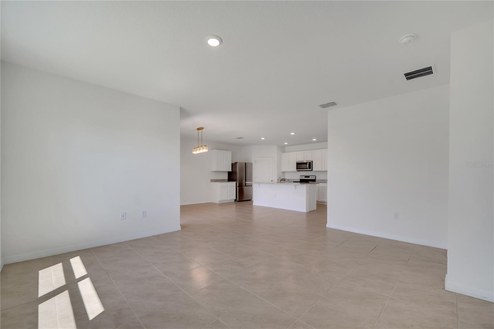 SUNCREST - Residential Lease